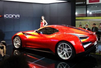 Személyiségzavaros autó 600 millióért