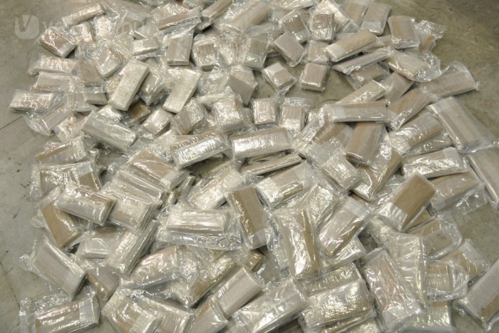 14 kiló kábítószerrel kapták el, megúszta