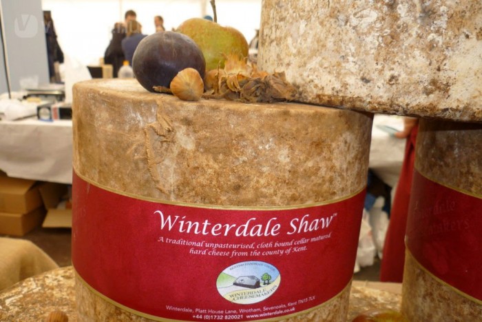 A zöld sajt villanyautóval utazik 5