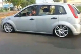 Akik elakadtak a hülyeségben