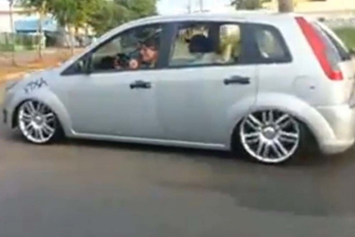 Akik elakadtak a hülyeségben