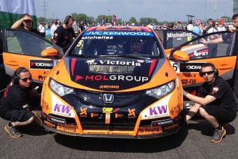 Menj ki drukkolni a magyaroknak a Hungaroringre!