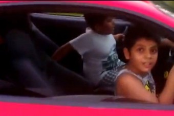 Ferrarit vezetett a gyerek, börtönbe megy az apja