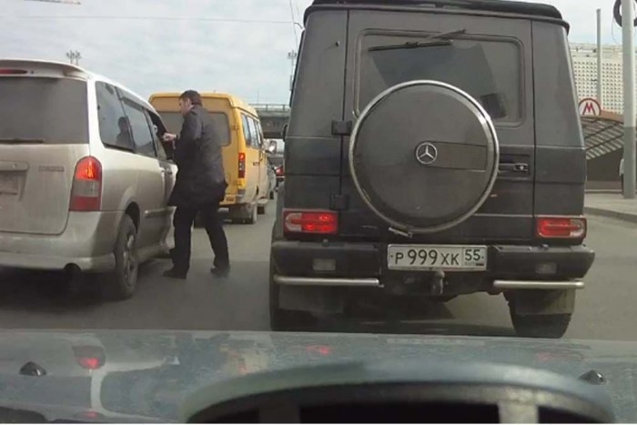 Lajhárboksz az orosz utakon