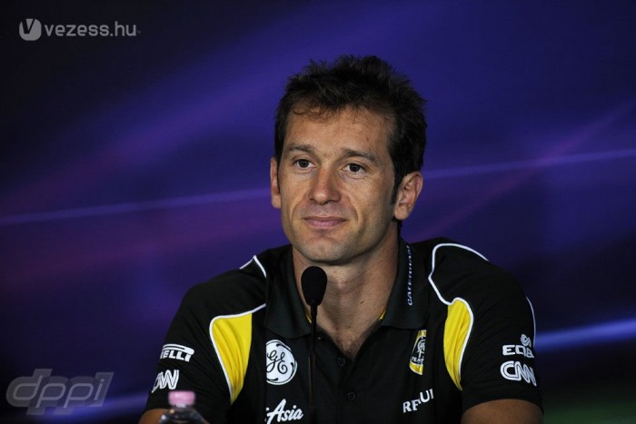 F1: Perre megy a kidobott veterán