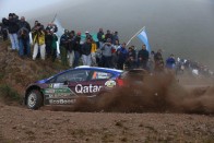 Ogier veri Loeböt Argentínában 22