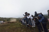 Ogier veri Loeböt Argentínában 27