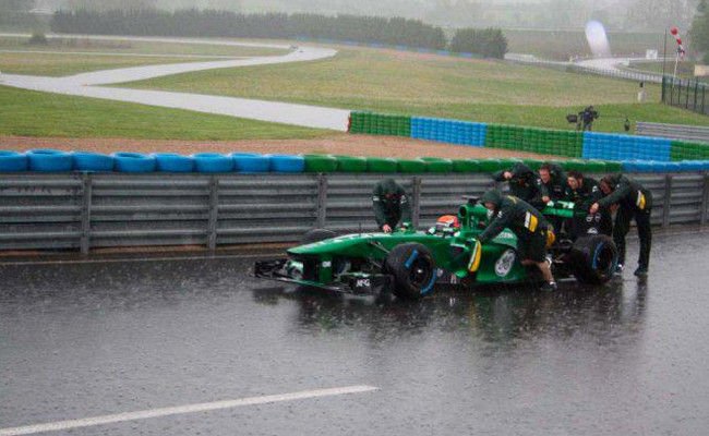F1: A Caterham is orrplasztikát kap?