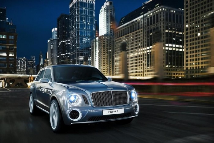 Top 10: a legbénább autók 9 2. Bentley EXP 9 F. Szériaautóként a Bentley masztodonja új kategóriát nyit a luxusterepjárók között, a Mercedes-Benz GL és a Range Rover felett. Reméljük, nem ez a torzszülött koncepcióautó valósul meg 2016-ra