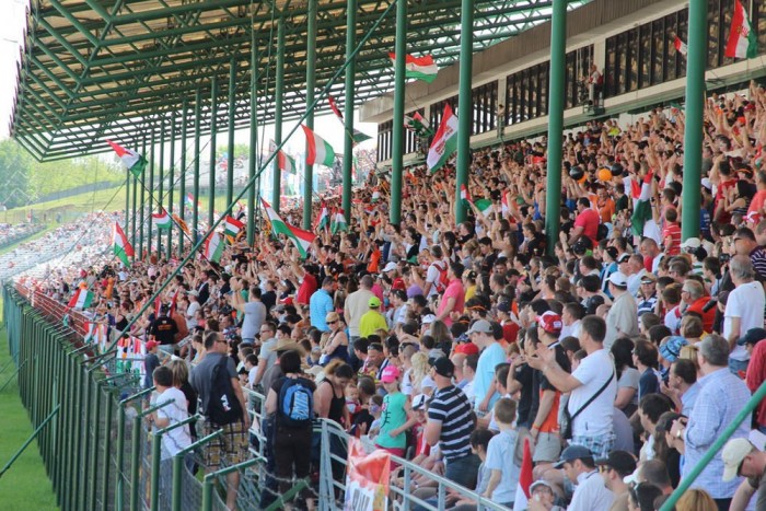 Fotók a Hungaroringről 15 Megérte kijönni, ismét hatalmasat szólt a magyar szurkolósereg
