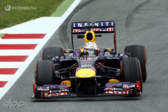 F1: Vettel hajszállal verte Alonsót