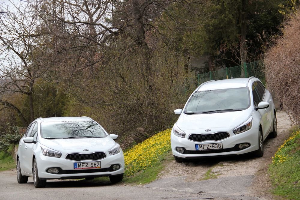 Az egyetlen különbség az orrban fedezhető fel, a nálunk hosszú hónapokig szolgált 1.6 CRDI dízel mellé vetélytársul beszereztük az 1,4 literes szerényebb teljesítményű verziót.