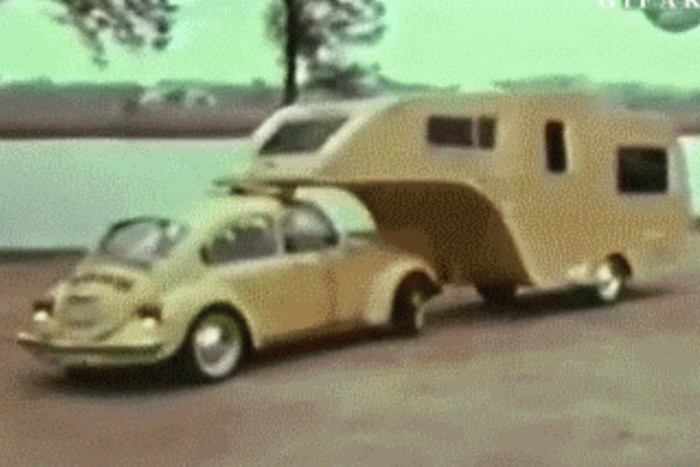 Tetőcsomagtartó, vagy lakókocsi?