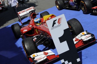 F1: Alonso nyert otthon, mögötte Räikkönen és Massa
