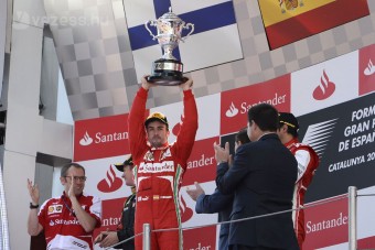 F1: Alonso betartotta a szavát