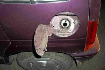 Benzintolvajokat fogtak Gyulán