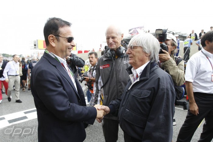 F1: Ecclestone a motorárakon háborog 1