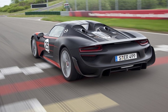 Porsche 918 Spyder: egyre kerekebb a kép 6