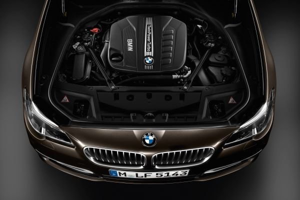 Itt a megújult BMW 5-ös 9