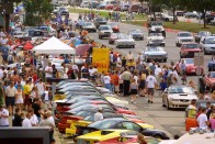 Woodward Dream Cruise: a világ legnagyobb egynapos autós rendezvénye. A lakópark a Woodward sugárút tőszomszédságában épül.