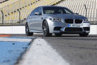 BMW M5 és M6 versenycsomaggal 34