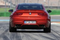 BMW M5 és M6 versenycsomaggal 40