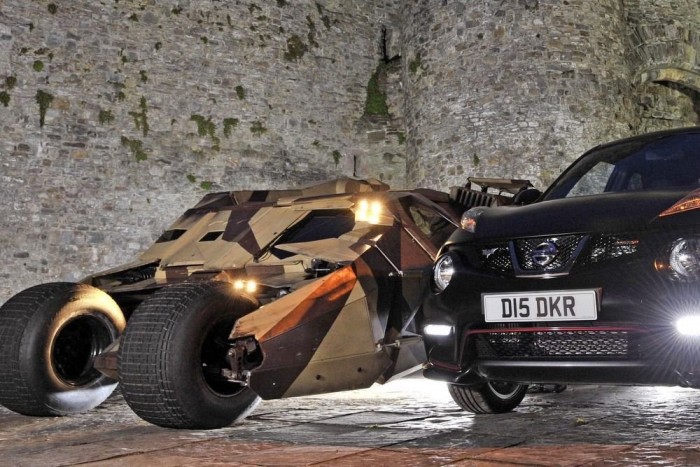 Batmobilt gyártott a Nissan 4 | Vezess A Nissan az eredeti Batmobil társaságában, a nyeremény átadásán