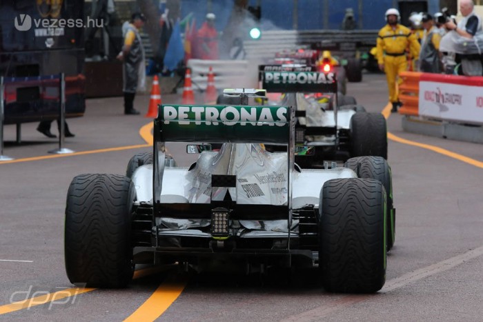 F1: Nem lesz piszkos játszma a Mercedesnél 1