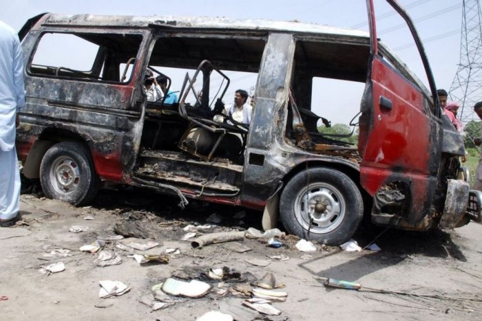 Gyerekek égtek bent az iskolabuszban 6