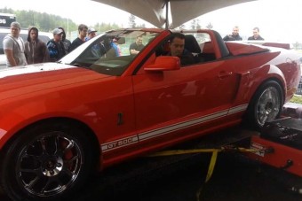 Mustang mészárolta le a fékpadot