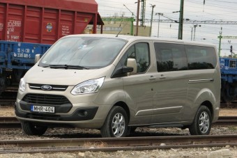 Stílusosabb, mint bármi, de nem jobb, mint akármi