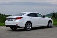 Mazda6 2.5i – Turbómentes övezet 46