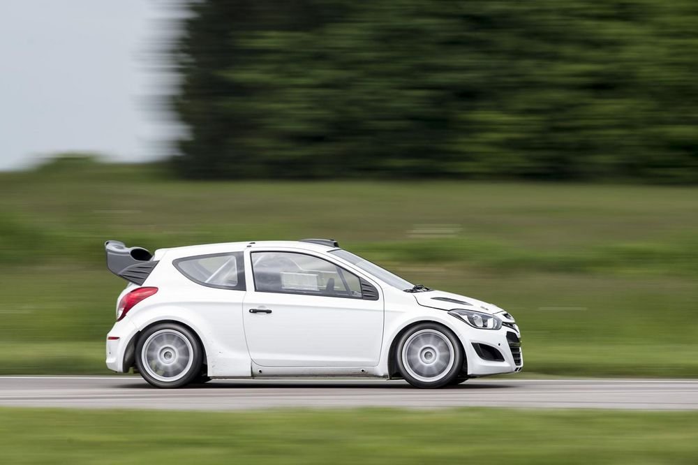 Bejáratták a Hyundai i20 WRC-t 7