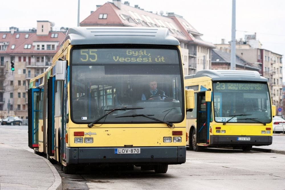 Belga buszokat újít fel a BKV 1