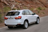 Jön az új BMW X5 – Videókkal 25