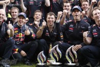 F1: Vettelék imádják Silverstone kanyarjait 31