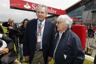 F1: Vettelék imádják Silverstone kanyarjait 32