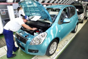 Az árvíz miatt leáll a Suzuki gyár