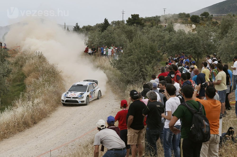 Latvala vezet az Akropolisz-ralin 20