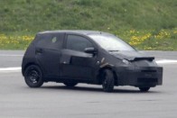 Tágasabb, spórolósabb lehet az új Toyota Aygo 9