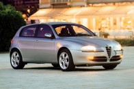 Olvasónk stílusos, városi autót keres. Alfa Romeo 147-est venne szíve szerint, de nem zárja ki az Audi A3-as korban megfelelő generációját, szakértőnk segít dönteni a kérdésben.