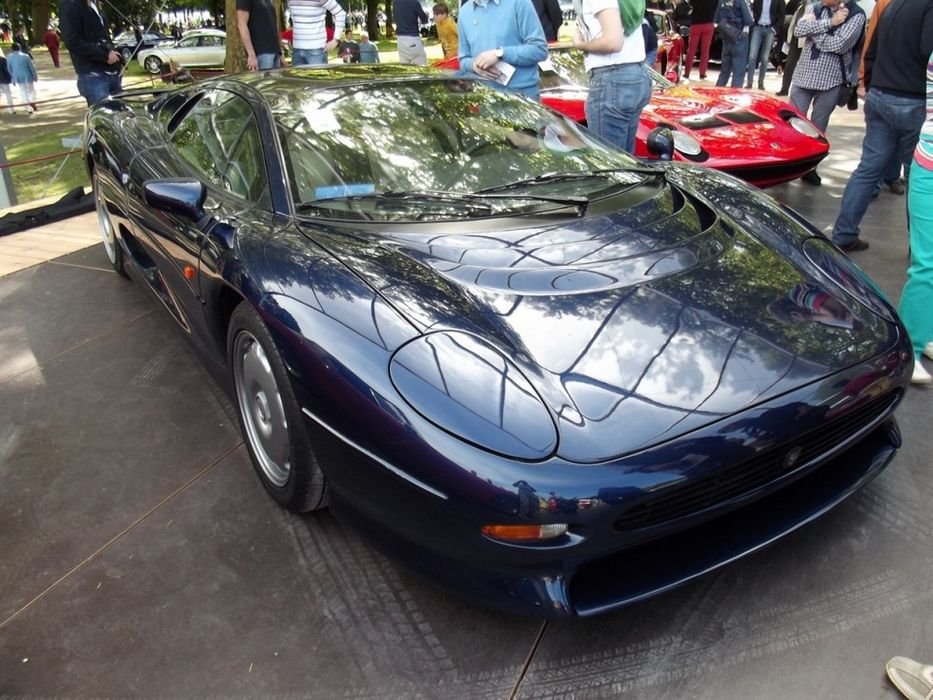 Jaguar XJ 220  1993