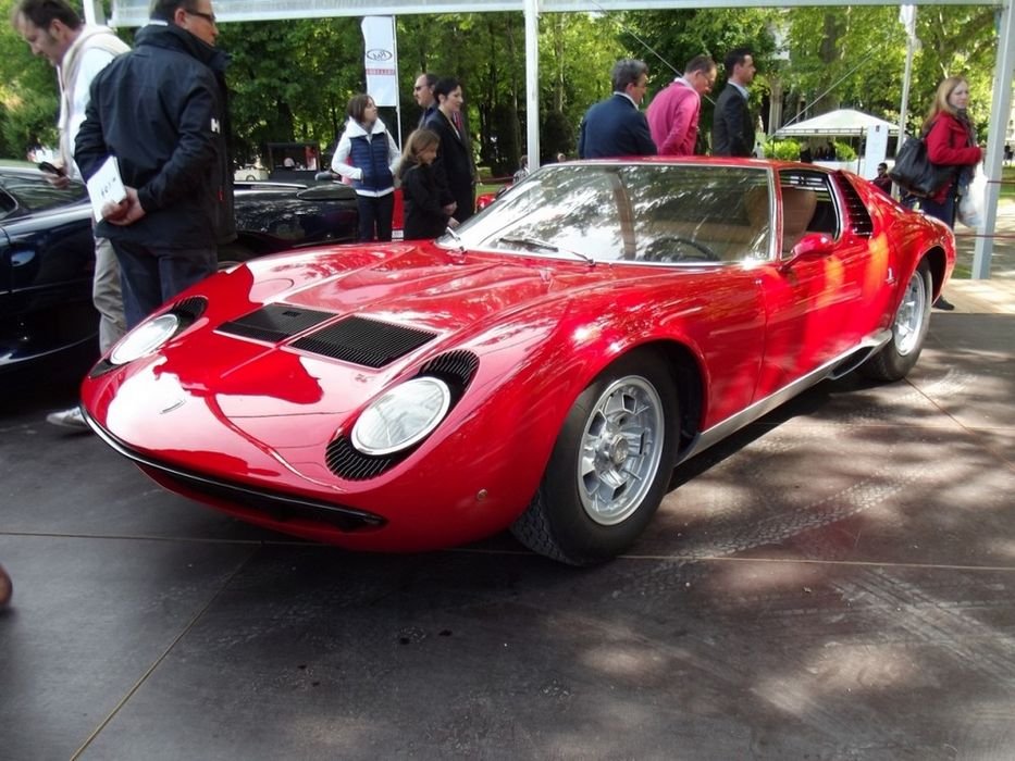 Lamborghini Miura