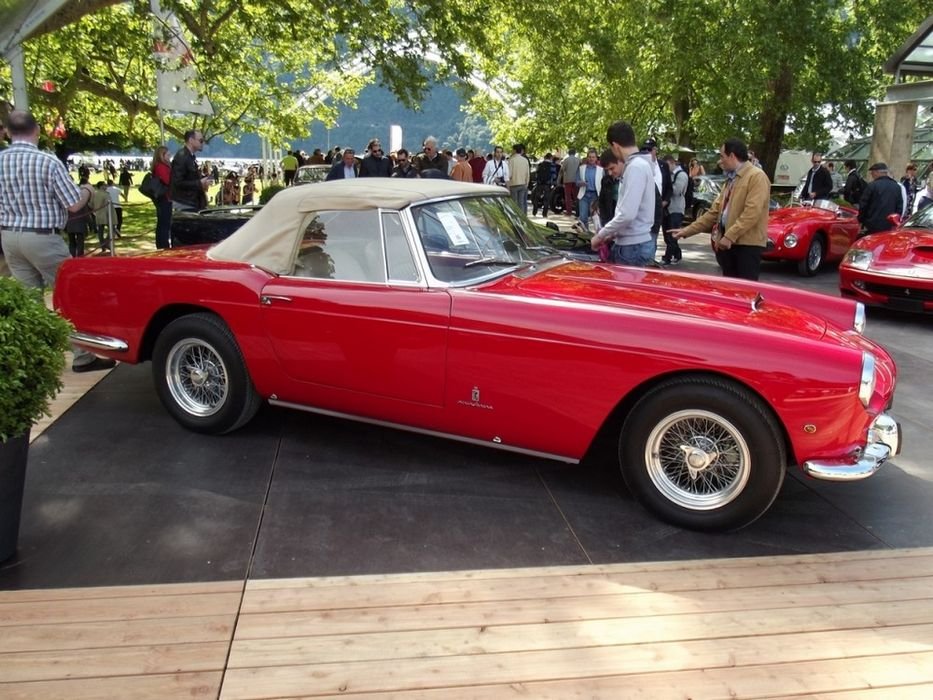 1961 FERRARI 250 GT SERIES II CABRIOLET