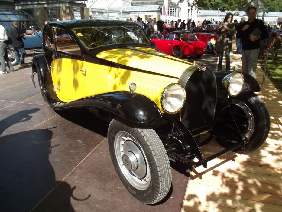 1930 BUGATTI TYPE 46 COUPE