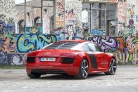 Audi R8 e-tron – Überkéj a konnektorból 67