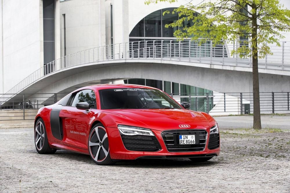 Audi R8 e-tron – Überkéj a konnektorból 18