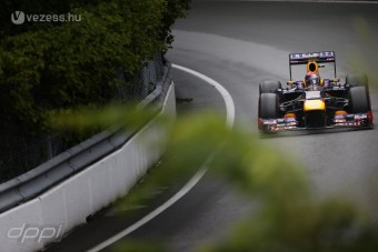 F1: Vettelé a pole a kanadai esőben