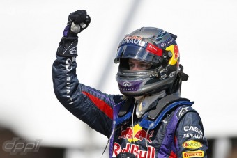 F1: Vettel szerződést hosszabbított