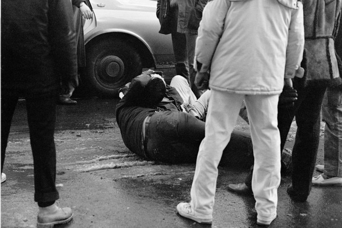 Előzetesben a segítségnyújtó autóst bántalmazók